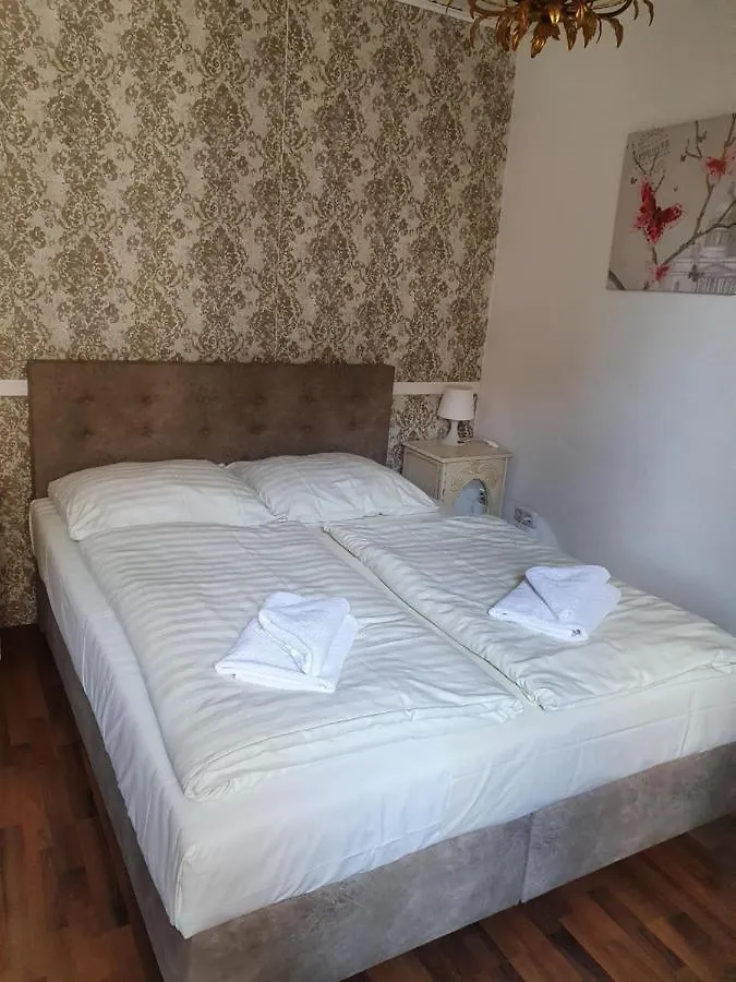 ** Penzion Pension Seibel Mnichov Německo